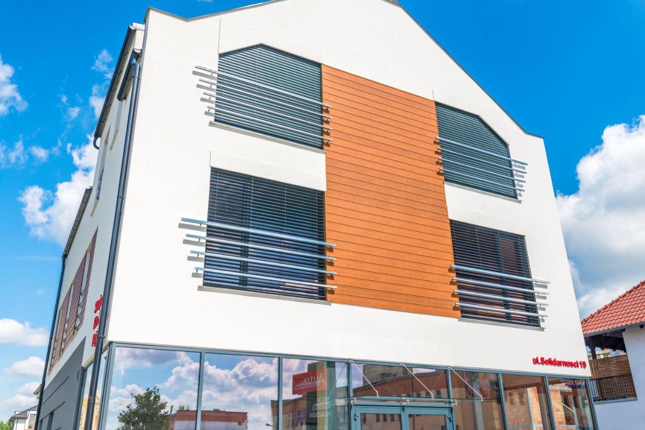 Noclegijarocin Bed & Breakfast Exterior foto